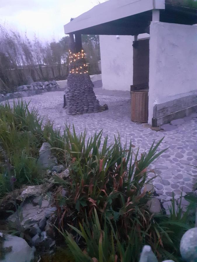 Mary'S Bespoke Cottage Killarney Exterior foto